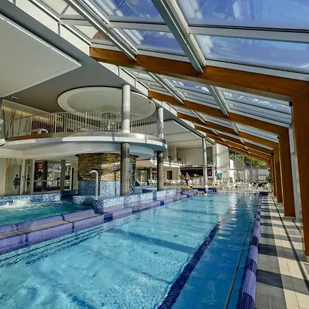 Wellness Horal, Hotel