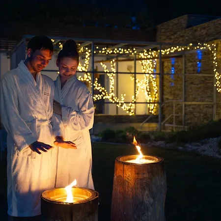 Wellness Horal, Hotel Velké Karlovice