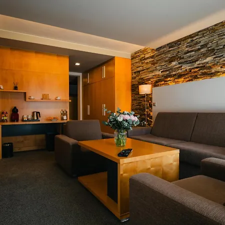 Wellness Horal, Hotel