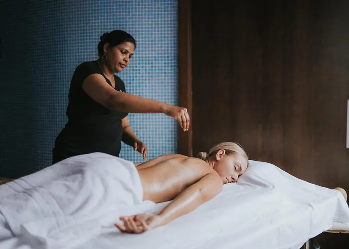 Wellness Horal***+, Hotel